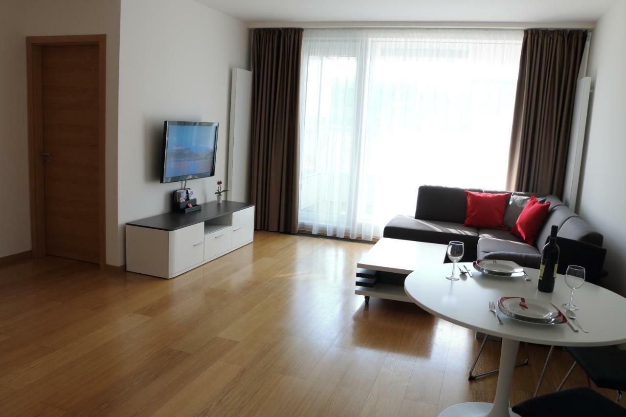 Panorama City Apartment With Free Parking Bratislava Dış mekan fotoğraf